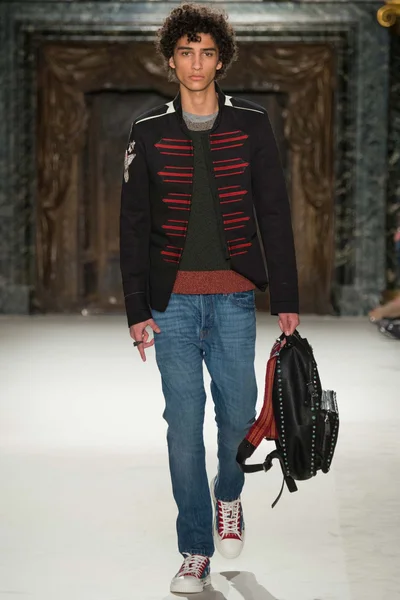 Look 58